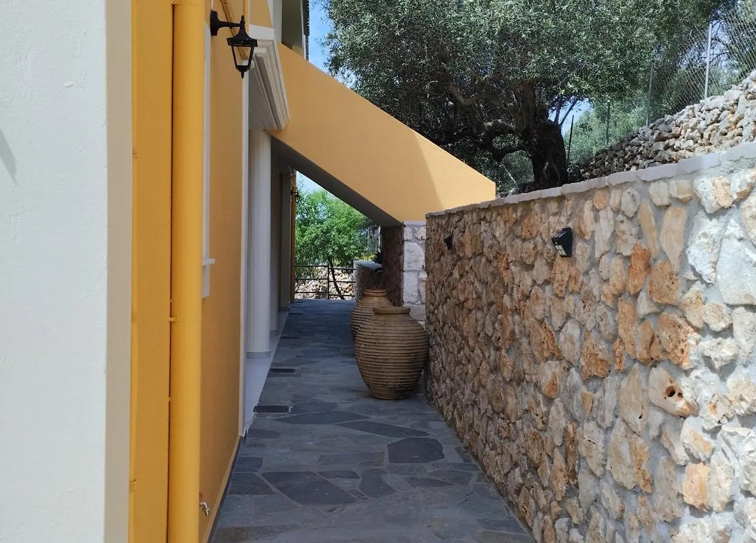 Asteras Studios Argostoli  Aparthotel
