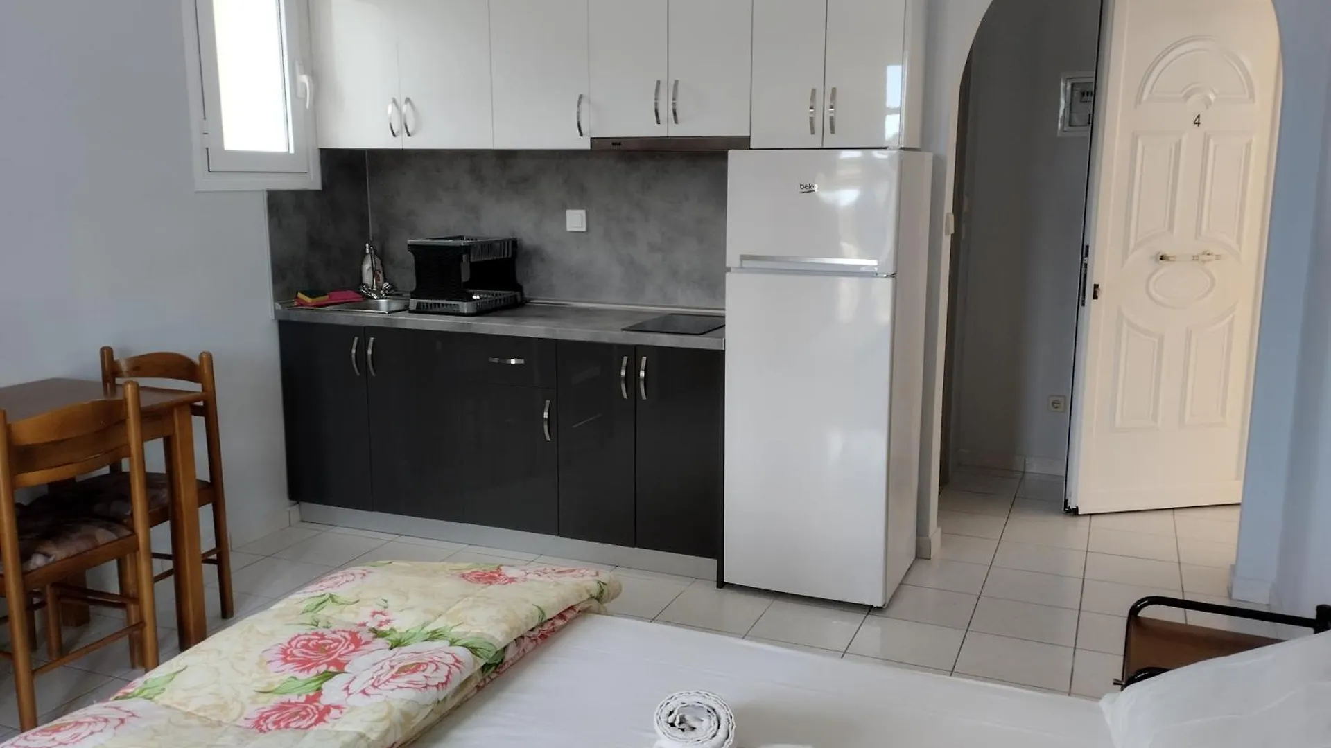 أرغوستولي Asteras Studios اليونان
